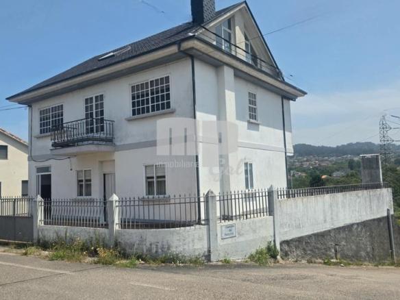 House or villa for sale in Rúa Brea, Lavadores