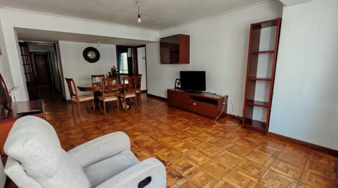 Apartment for sale on Calle Conde Torrecedeira, Berbés – Peritos