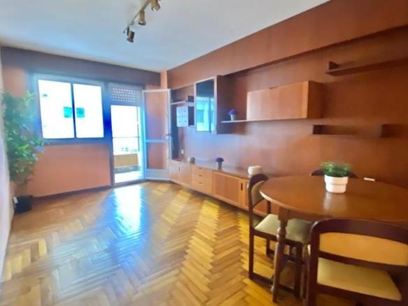 Apartment for sale in Conde Torrecedeira, Berbés – Peritos