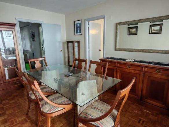 Apartment for sale in Pi y Margall, Berbés – Experts