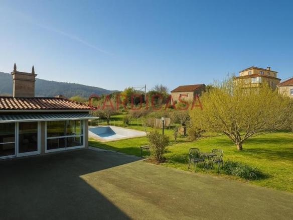 House or chalet for sale in Paredes, Vilaboa
