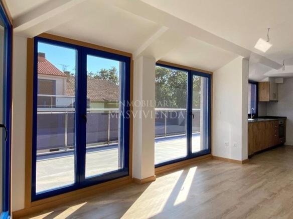 Penthouse for sale in Forneira, Soutomaior
