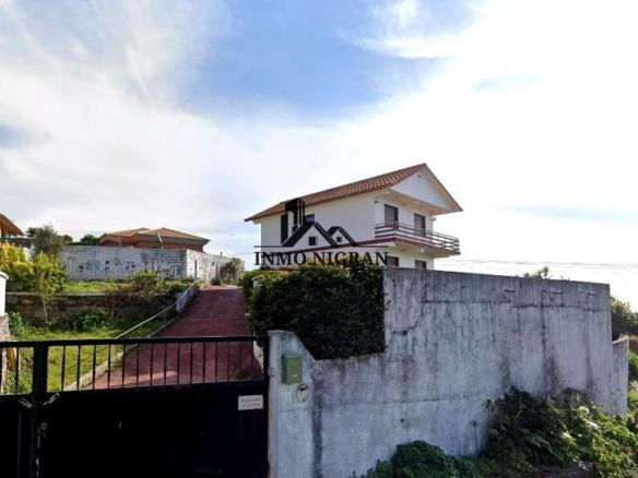 House or chalet for sale in Estrada Galgueiro, Oia