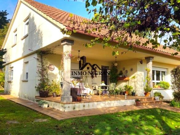 House or chalet for sale in Rúa Cruceiro, Tomiño