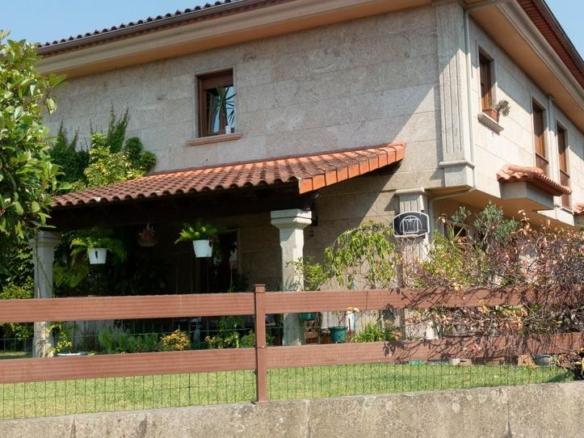 House or chalet for sale in Salceda de Caselas