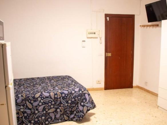 Building for sale in Marín