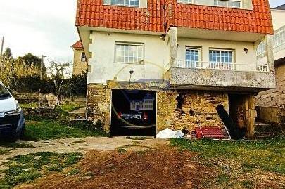 House or chalet for sale in Cabral – Candeán