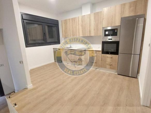 Ground floor apartment for sale on Calle Zaragoza, O Castro