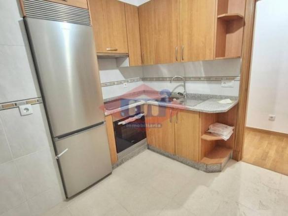 Apartment for sale on Calle Centro, Salvaterra de Miño