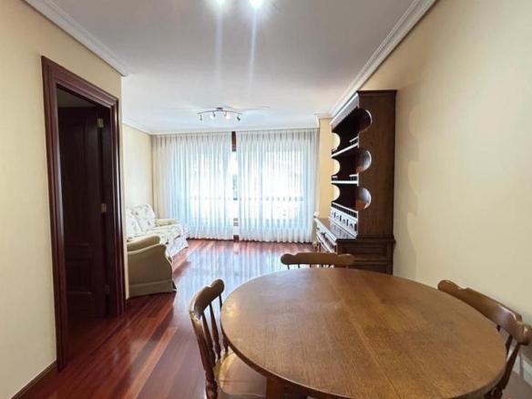 Apartment for sale in O Castro