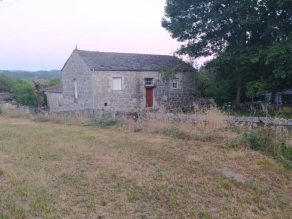 House or chalet for sale in O Corgo