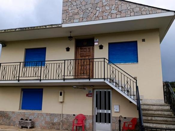 House or villa for sale in Monforte de Lemos