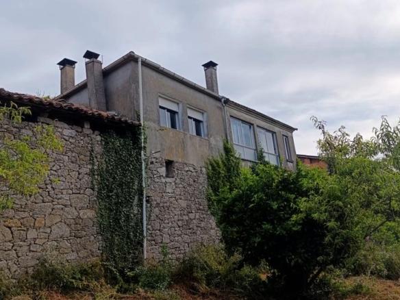 Townhouse for sale in N/a, O Saviñao