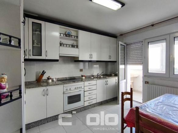 Apartment for sale in Lugo – Avda. Américas, Recatelo – O Carme
