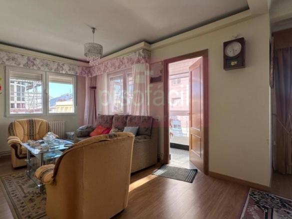 Apartment for sale in A Milagrosa