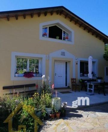 House or chalet for sale in O Corgo