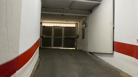 Garage for sale in the city center – walled enclosure