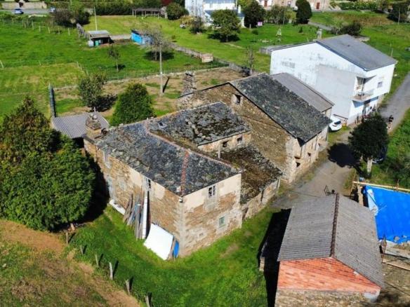 House or villa for sale in Viveiro