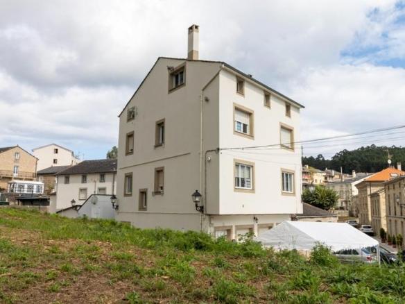 House or villa for sale in La Feira, Cervo