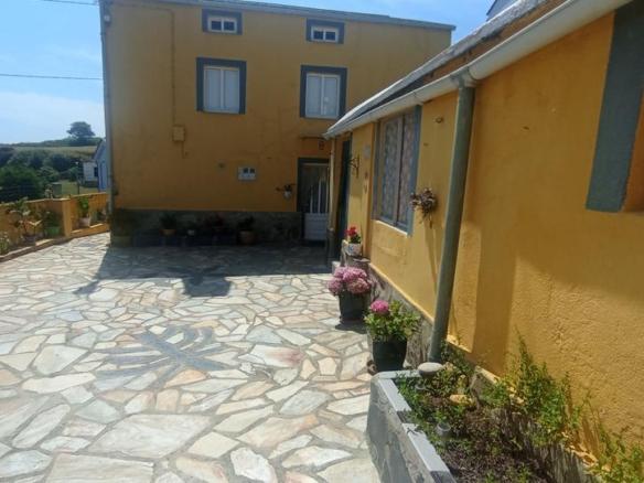 House or chalet for sale in Lugar O Eixo, Foz
