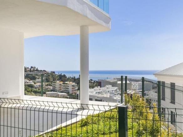 Ground floor apartment for sale in El Higuerón