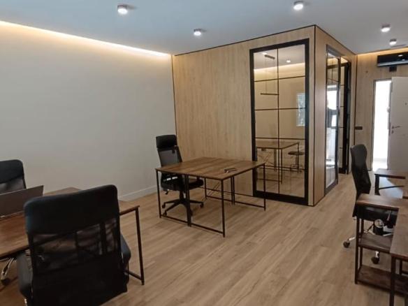 Commercial space for sale at Avenida Ricardo Soriano, 20, Ricardo Soriano