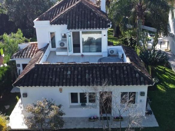House or villa for sale in Calahonda