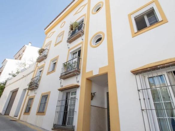 Apartment for sale in Ojén