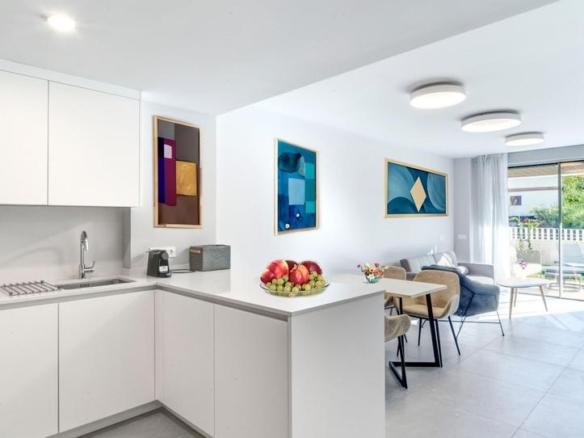 Apartment for sale on Avenida Diego de Velazquez-real Z, Real de Zaragoza