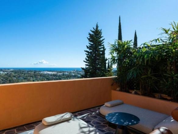 Duplex for sale in Los Naranjos