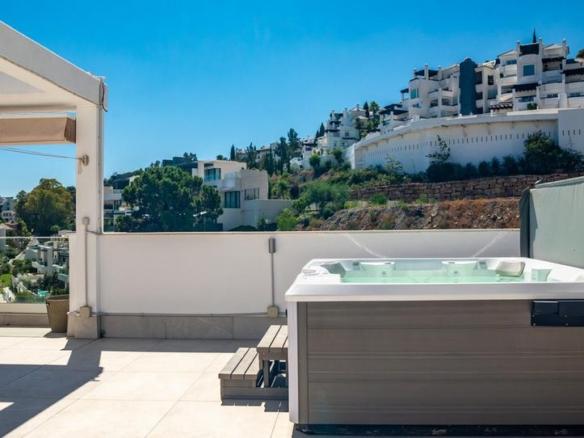 Duplex for sale in Urbanizacion Alborada, 3, La Quinta