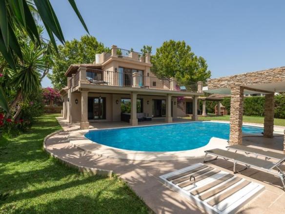 House or villa for sale in Puente Romano