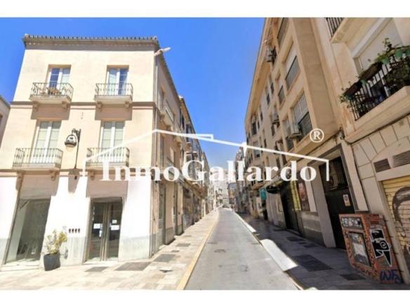 Apartment for sale on Calle Dos Aceras, La Goleta – San Felipe Neri