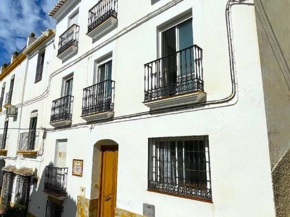 Townhouse for sale in Cómpeta