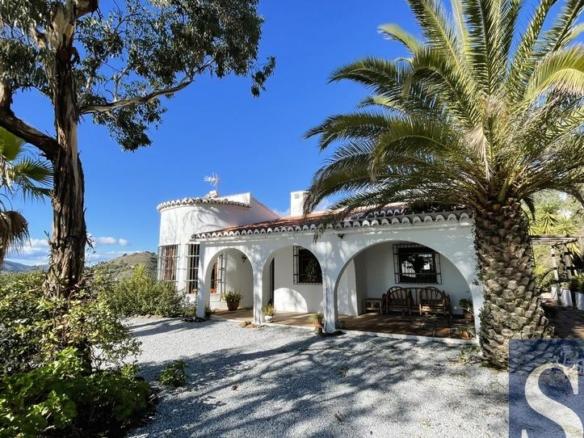 House or villa for sale in Cómpeta