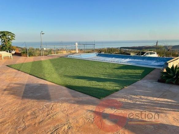 Rustic property for sale on Camino Viejo de Málaga