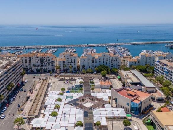 Apartment for sale in Puerto Banús