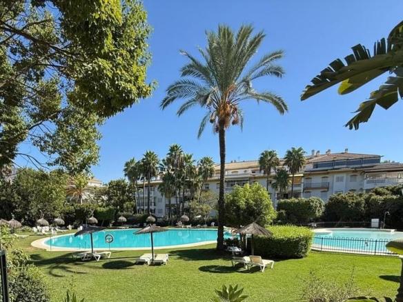 Apartment for sale in La Dama de Noche – La Alzambra