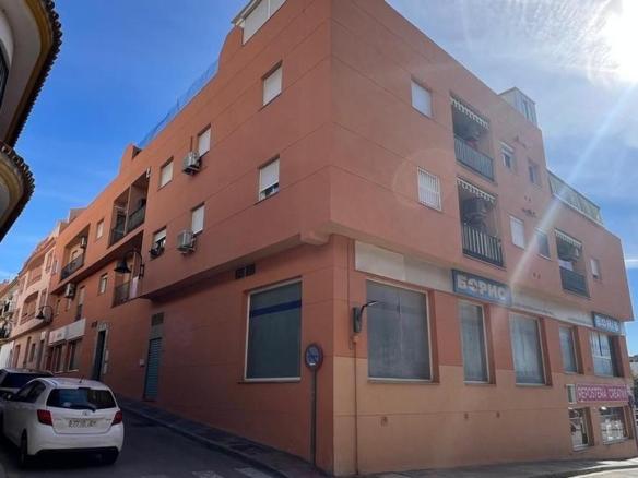 Apartment for sale on Calle Río Benamargosa, Las Flores