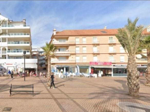 Apartment for sale on Calle Puerto, 1 Fuengirola, Los Pacos