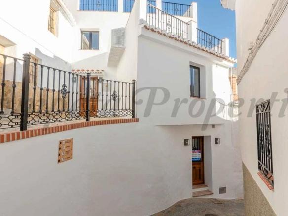 Townhouse for sale in Sedella