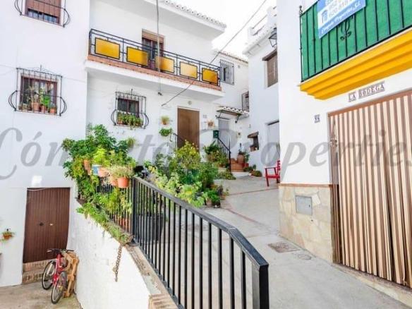 Townhouse for sale in Sedella