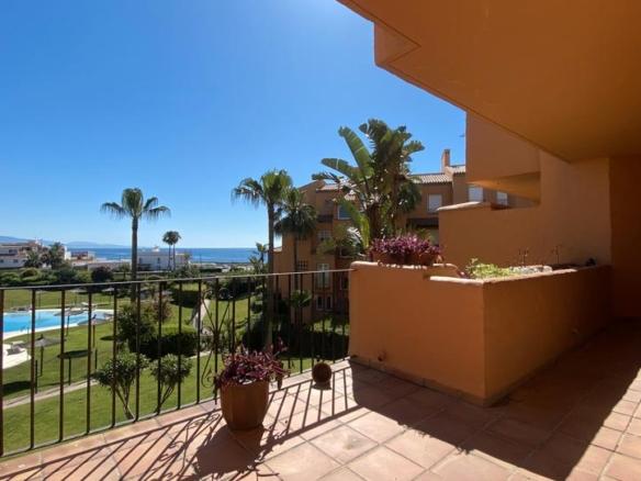 Apartment for sale at N-340, 147, Puerto de la Duquesa