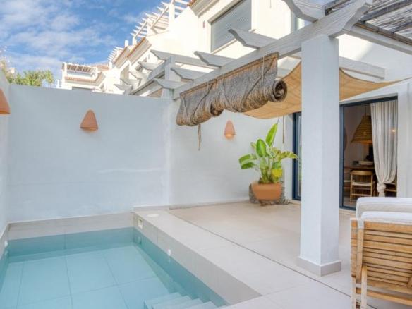 Townhouse for sale in Paraiso – Barronal