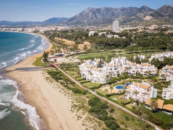 Apartment for sale in Río Real