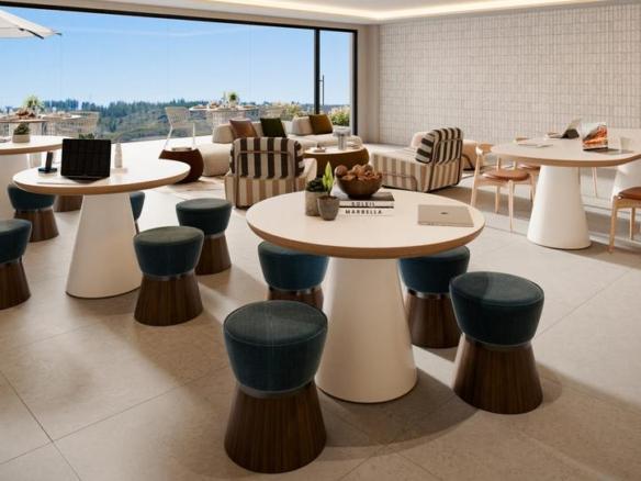 Penthouse for sale in Alto de los Monteros