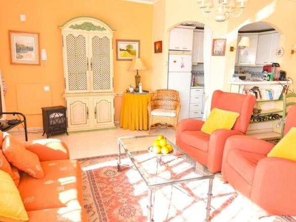 Apartment for sale on Avenida Francia, Mijas Golf