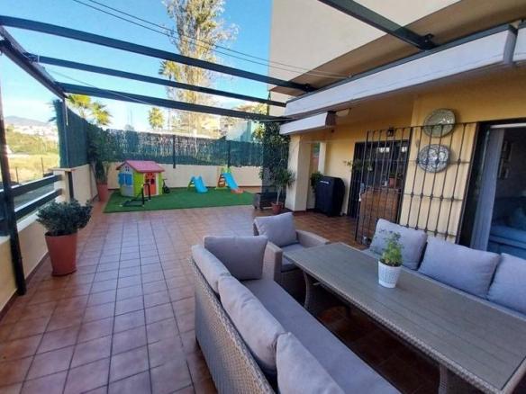Apartment for sale in La Concha – Resina Golf