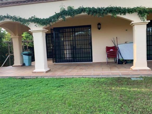 Apartment for sale on Calle la Noria in Noria Golf, La Cala Mijas