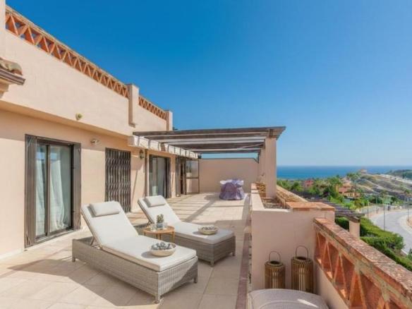 Penthouse for sale in Viñas del Golf, 1, Doña Julia Golf